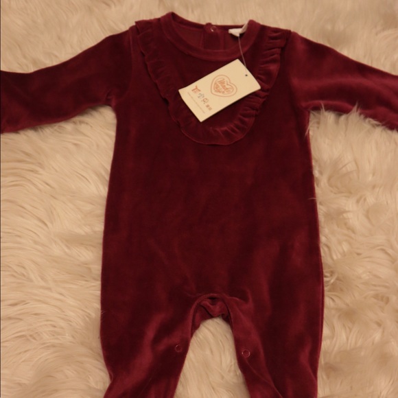 Made with love velour plum footie - Picture 1 of 3